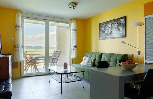 Balatonoszod Apartment | Apartment Olivia by Interhome