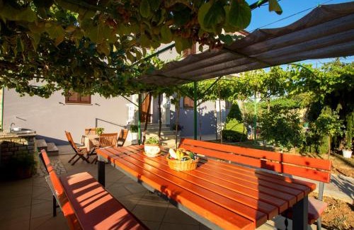 Pican Apartment | Apartment Olivia by Interhome