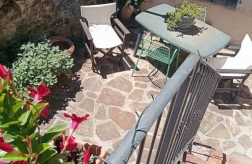 Castiglion Fosco Apartment | Apartment on suburb "da Leone"