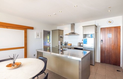Onetangi Apartment | Apartment On The Beach