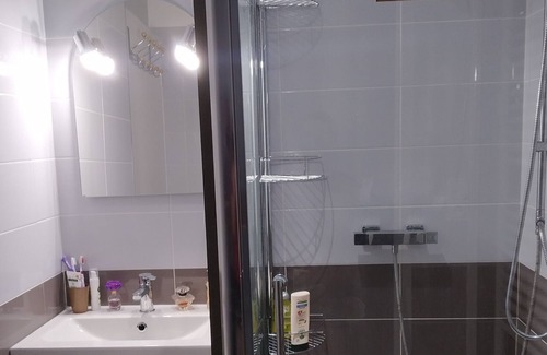 Allevard Apartment | Apartment on the ground floor in the city center