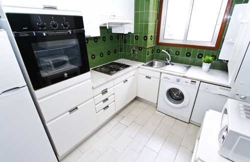Salou City Centre Apartment | Apartment on the seafront with parking