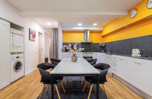 Eixample Apartment | Apartment 'Orange Loft' with Wi-Fi and Air Conditioning