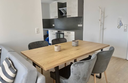 Altefaehr Apartment | Apartment 'Panoramablick' with Sea View, Balcony and Wi-Fi