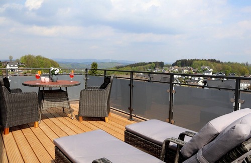 Rhode Apartment | Apartment 'Panoramablick' with Balcony and Wi-Fi
