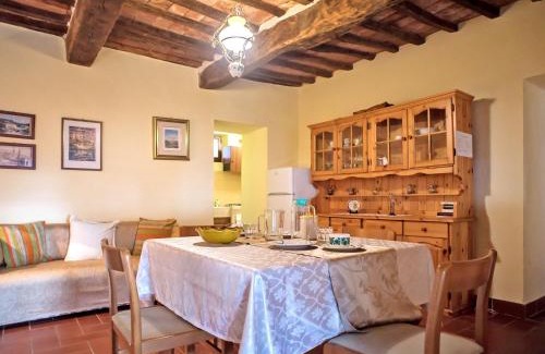 Paciano Apartment | Apartment Paradiso Selvaggio-1 by Interhome