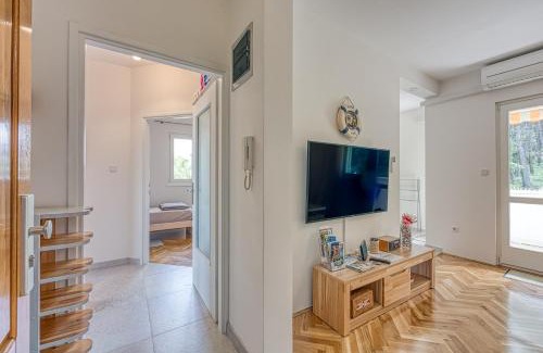 Porec Apartment | Apartment Pavluk with Balcony