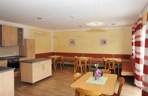 Arnbruck Apartment | Apartment pear - 4 stars - with balcony and high quality equipment