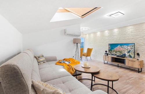 Skaljari Apartment | Apartment Petar 2