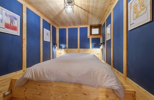 Corgnolaz Apartment | Apartment Petit Bleu with Mountain View, Shared Garden & Wi-Fi
