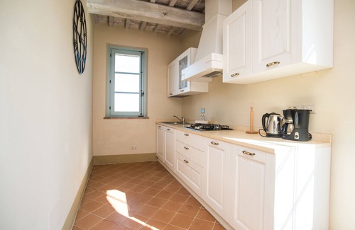Trequanda House | Apartment Pino- Cignella Resort Accommodation in Tuscany