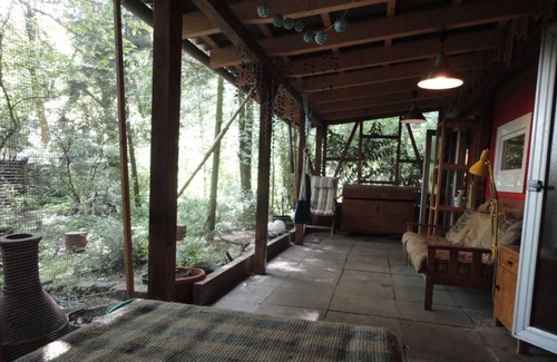 Grafschaft Apartment | Apartment "Ponderosa" with Shared Garden
