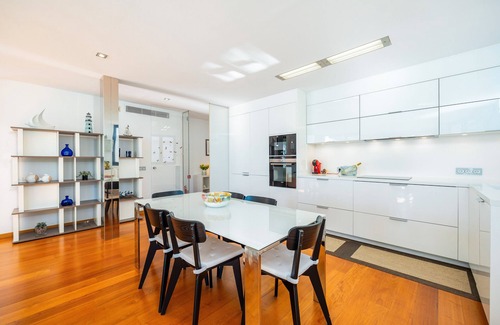 Portocolom Apartment | Apartment 'Ponent' with Sea View, Wi-Fi and Air Conditioning