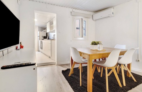 Old Town Apartment | Apartment 'Prestigegoldresidence 1 - Old Town' with Wi-Fi and Air Conditioning