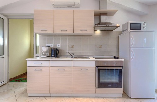 Cancini Apartment | Apartment Rajić by Interhome