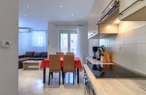 Cancini Apartment | Apartment Rajić by Interhome