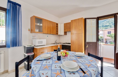 Pomonte Apartment | Apartment “Ramerino” close to the Beach with Sea and Mountain View