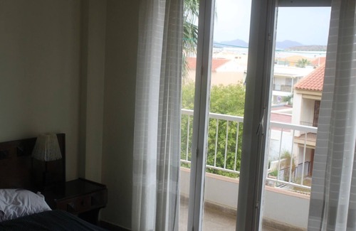 Puerto de Mazarron Apartment | Apartment 'Reya' with Private Terrace, Shared Garden and Wi-Fi
