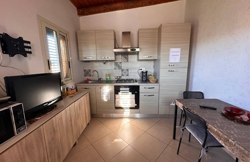 Augusta Apartment | Apartment 'Relax A Due Passi Dal Mare' with Shared Garden, Wi-Fi and Air Conditioning