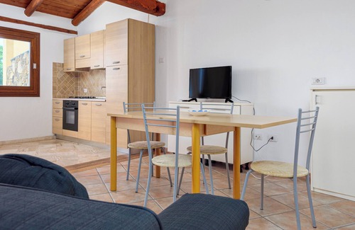 Baia Caddinas House | Apartment "Residence Orizzonti N 25" with Sea View & Private Terrace