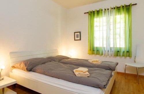 Gambarogno Apartment | Apartment Residenza Miralago Apt- D32 by Interhome