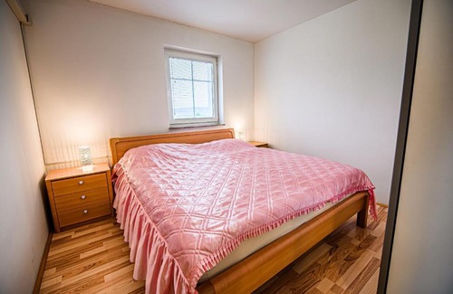 Krsko Apartment | Apartment Rimljanček