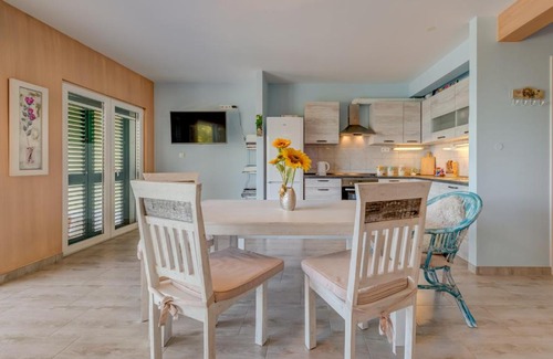 Rogac Apartment | Apartment Rino