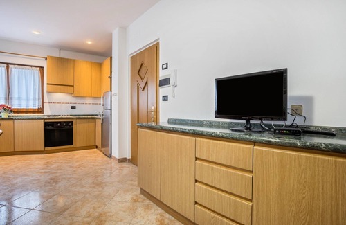 Roncone Apartment | Apartment "Roncone" with Mountain View & Wi-Fi