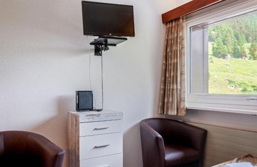 Noveli Apartment | Apartment Rosablanche A55 by Interhome