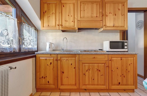 Pinzolo Apartment | Apartment 'Rosy' with Mountain View, Balcony and Wi-Fi