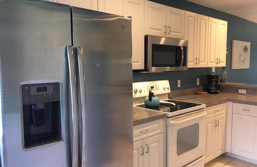 Port Charlotte Apartment | Apartment Rotonda West, FL Lakeview Condo 2 bed/2 bath