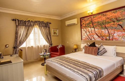 Ikeja Hotel | Apartment Royale Hotel and Suite
