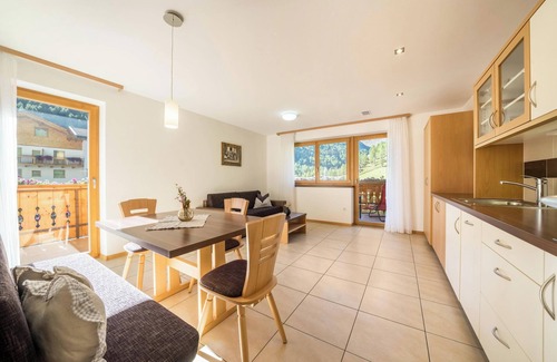 Plan Apartment | Apartment "Sonnenuntergang" with Panoramic Mountain View, Balconies & Sauna
