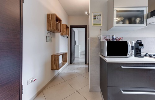 Empoli Apartment | Apartment 'Salvia , Empoli' with Balcony and Wi-Fi