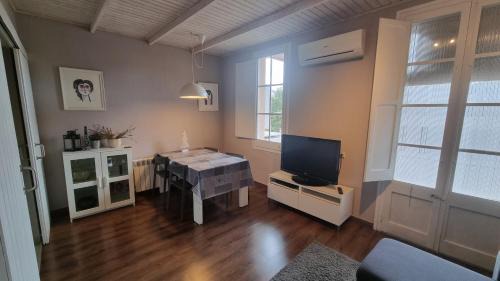 Olot Apartment | Apartment Sant Francesc