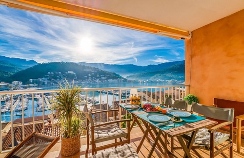 Soller Apartment | Apartment Santa Catalina 46 in Puerto Soller with sea view