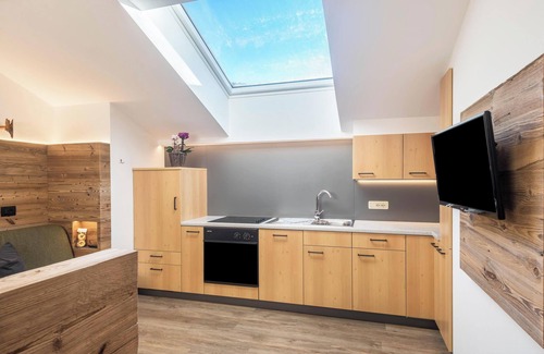 Castelrotto Apartment | Apartment 'Schildberghof Schlernblick' with Mountain View, Shared Garden & Wi-Fi