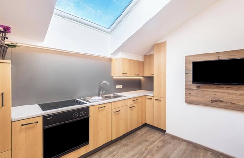 Castelrotto Apartment | Apartment 'Schildberghof Schlernblick' with Mountain View, Shared Garden & Wi-Fi