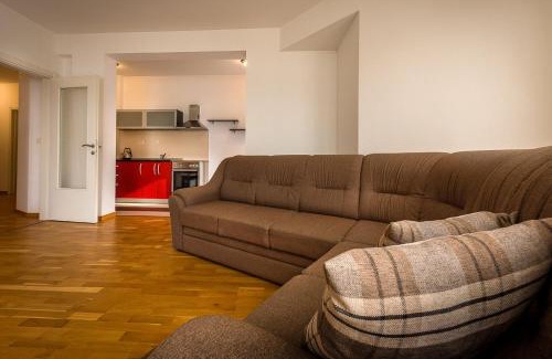 Rafajlovici Apartment | Apartment Seaside Home