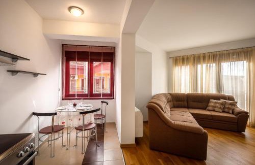 Rafajlovici Apartment | Apartment Seaside Home