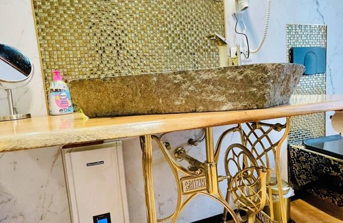 Hoyerswerda Apartment | Apartment 'Seenland Residenz' with Wi-Fi