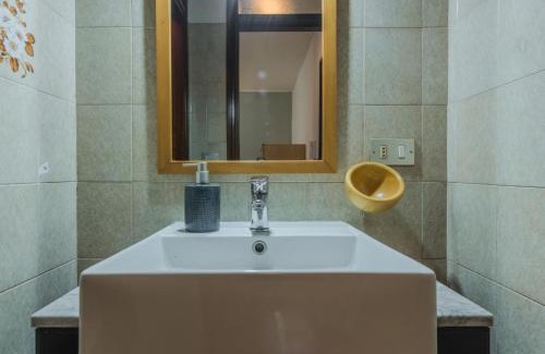 Ponte Arche Apartment | Apartment Serafini by Interhome