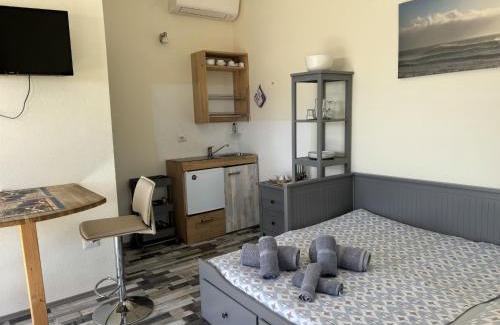 Cologna Spiaggia Apartment | Apartment Serrani-5 by Interhome