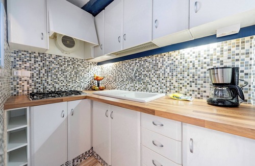 Costa Dorada Apartment | Apartment 'Sf5' with Balcony, Wi-Fi and Air Conditioning