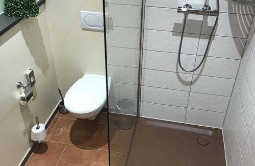 Gemund Bed & Breakfast | Apartment shower/WC for 2-4 pers., 2 bedrooms - Pension Zum alten Rathaus