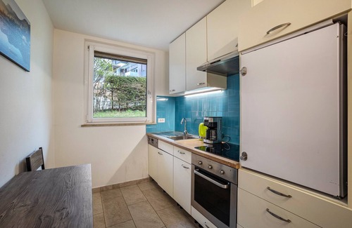 Pfalzen Apartment | Apartment 'Silbernagl Sonnig Mit Gartenblick' with Lake View, Shared Terrace and Wi-Fi