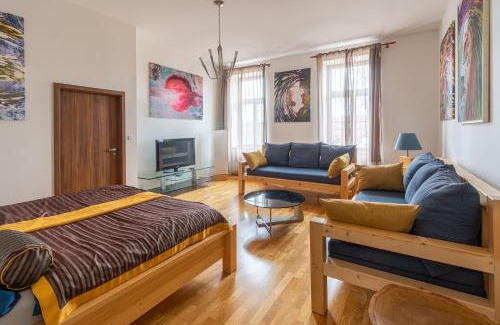 Ceske Budejovice Apartment | Apartment Sirius C in center of CB.