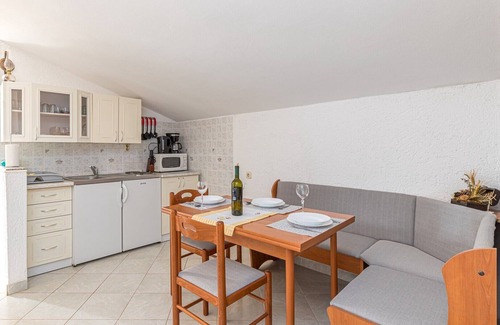 Cancini Apartment | Apartment Slavko Cancini with Balcony