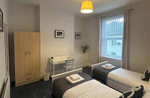Blyth Apartment | Apartment - Sleeps 3 - Pet friendly - Parking