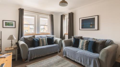 Cellardyke Apartment | Apartment - Sleeps 4 Pet friendly & Free parking